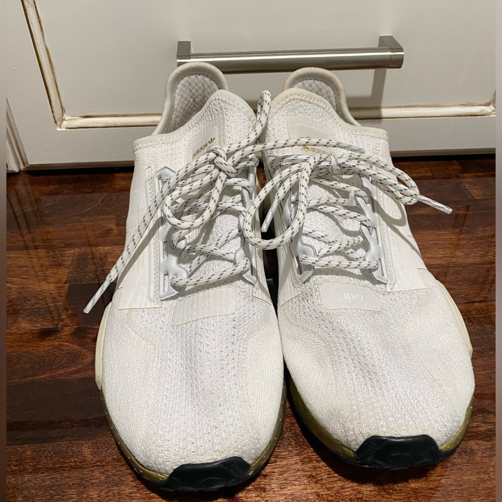 Size 9 - Adidas Nmd_r1 V2 Gold Boost W - image 4